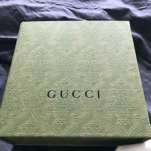 Authentic Gucci Belt - Picture 11 of 11